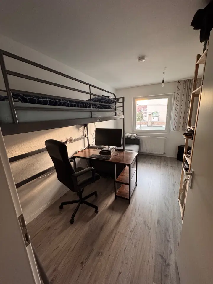 WG-Zimmer mit 70 m² in Karlsruhe – Bild 1