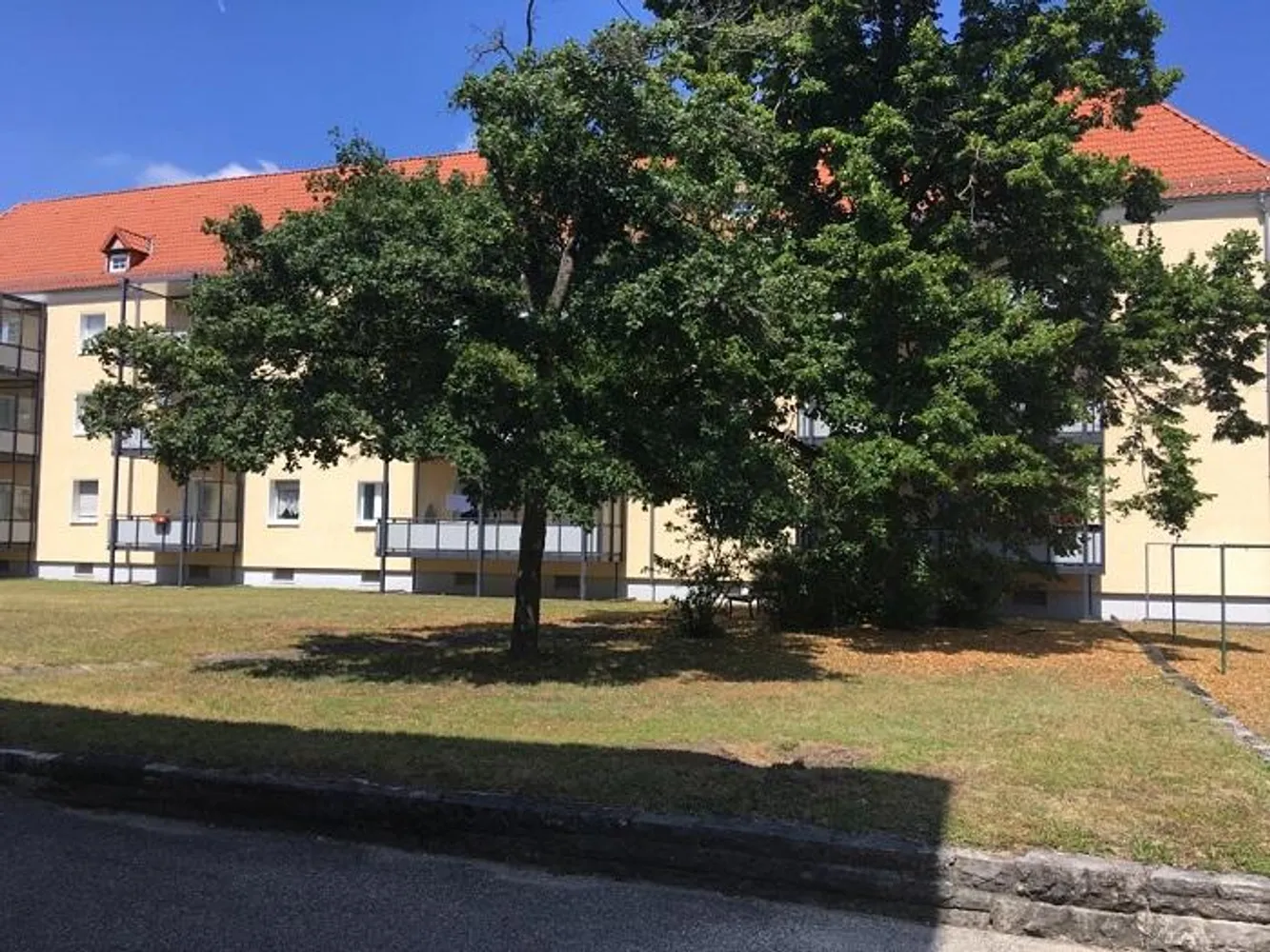 3 Zimmer Wohnung mit 69 m² in Nürnberg – Bild 2