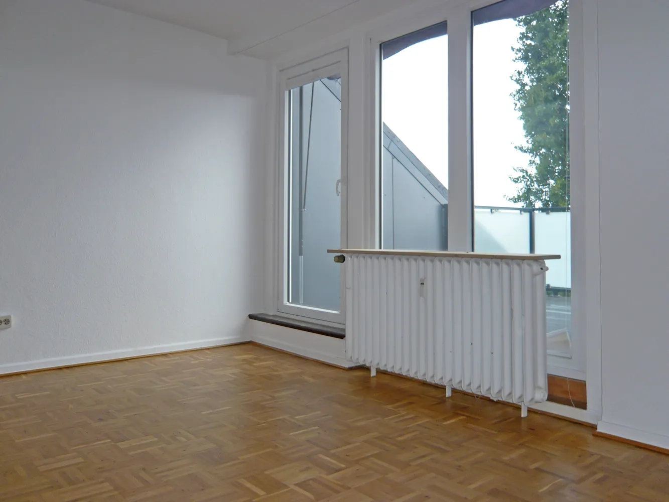 2 room apartment with 69 m² in Düsseldorf – Photo 1
