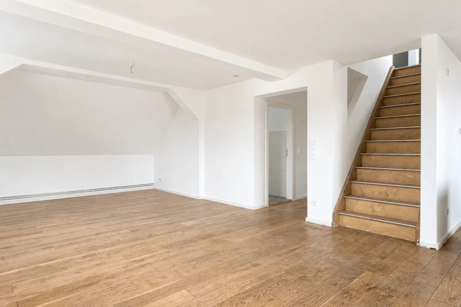 3 Zimmer Wohnung mit 140 m² in Berlin – Bild 4