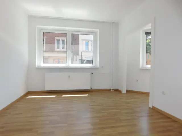 2 Zimmer Wohnung mit 50 m² in Krefeld – Bild 1