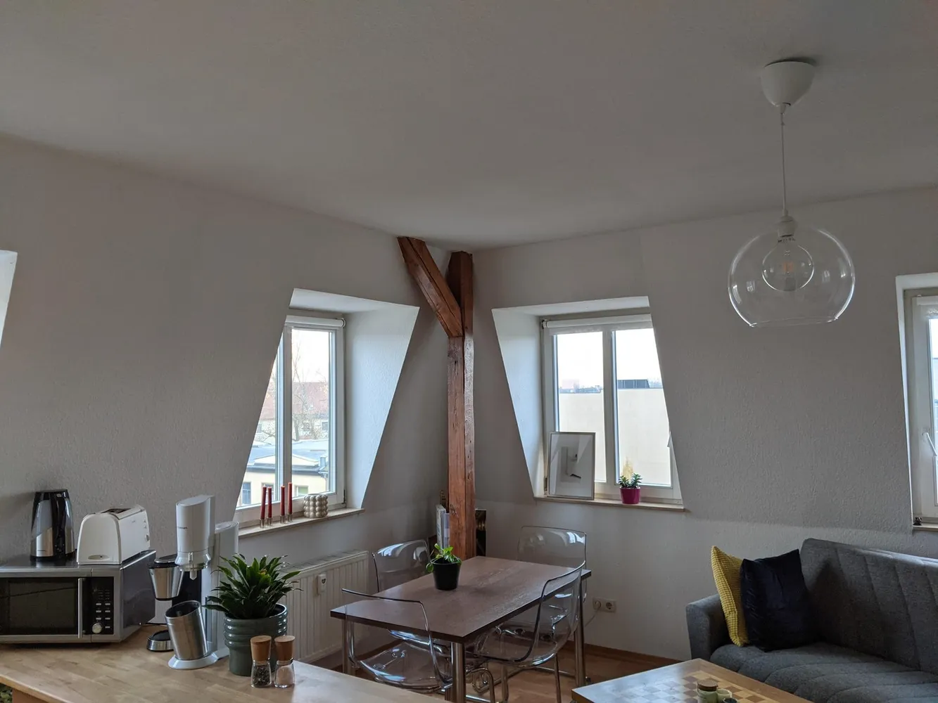 2 Zimmer Wohnung mit 49 m² in Halle (Saale) – Bild 3