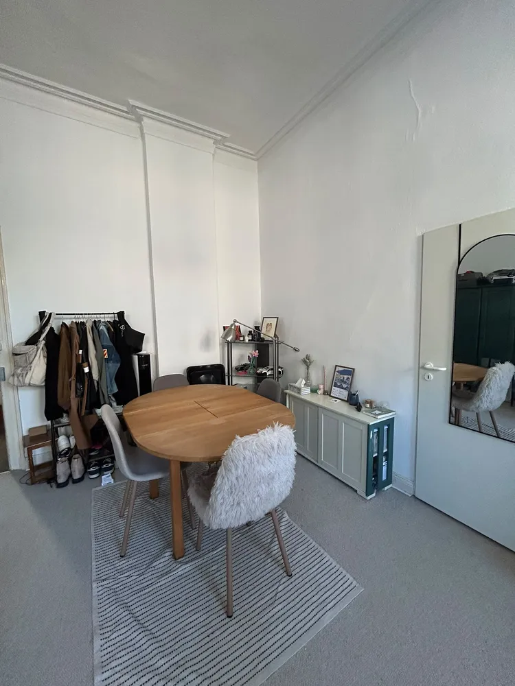 2 Zimmer Wohnung mit 55 m² in Aachen – Bild 2