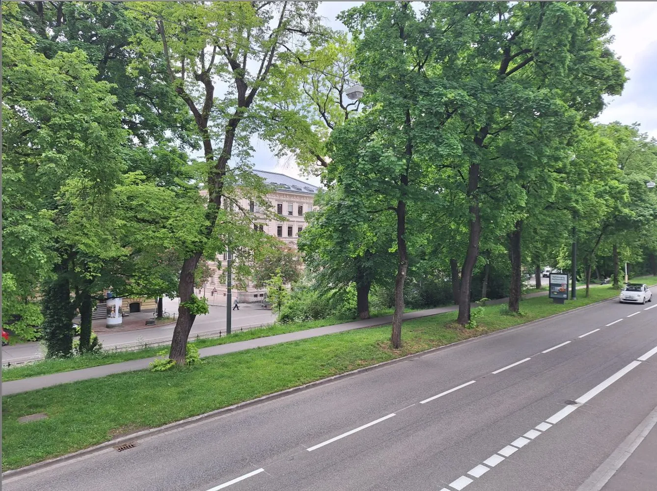 4 Zimmer Wohnung mit 103 m² in Augsburg – Bild 1