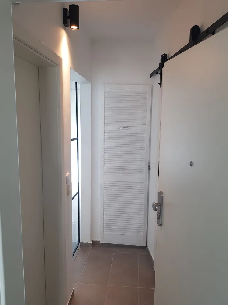 2 room apartment with 40 m² in Cologne – Photo 3