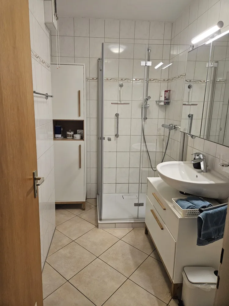 2 Zimmer Wohnung mit 71 m² in Leverkusen – Bild 5
