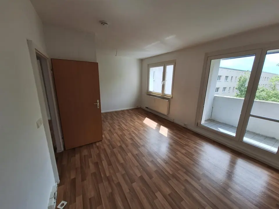 3 Zimmer Wohnung mit 57 m² in Halle (Saale) – Bild 1