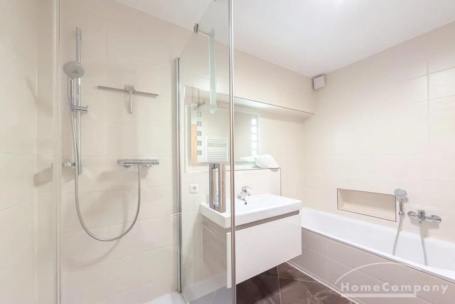 3 room apartment with 87 m² in Dresden – Photo 12