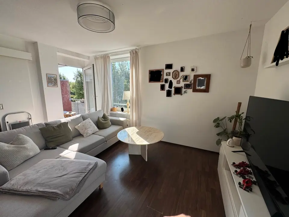 2 Zimmer Wohnung mit 56 m² in Wiesbaden – Bild 1