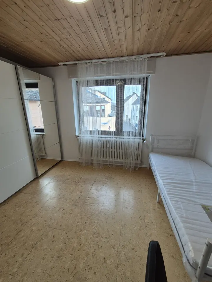 Shared room with 20 m² in Königswinter – Photo 8