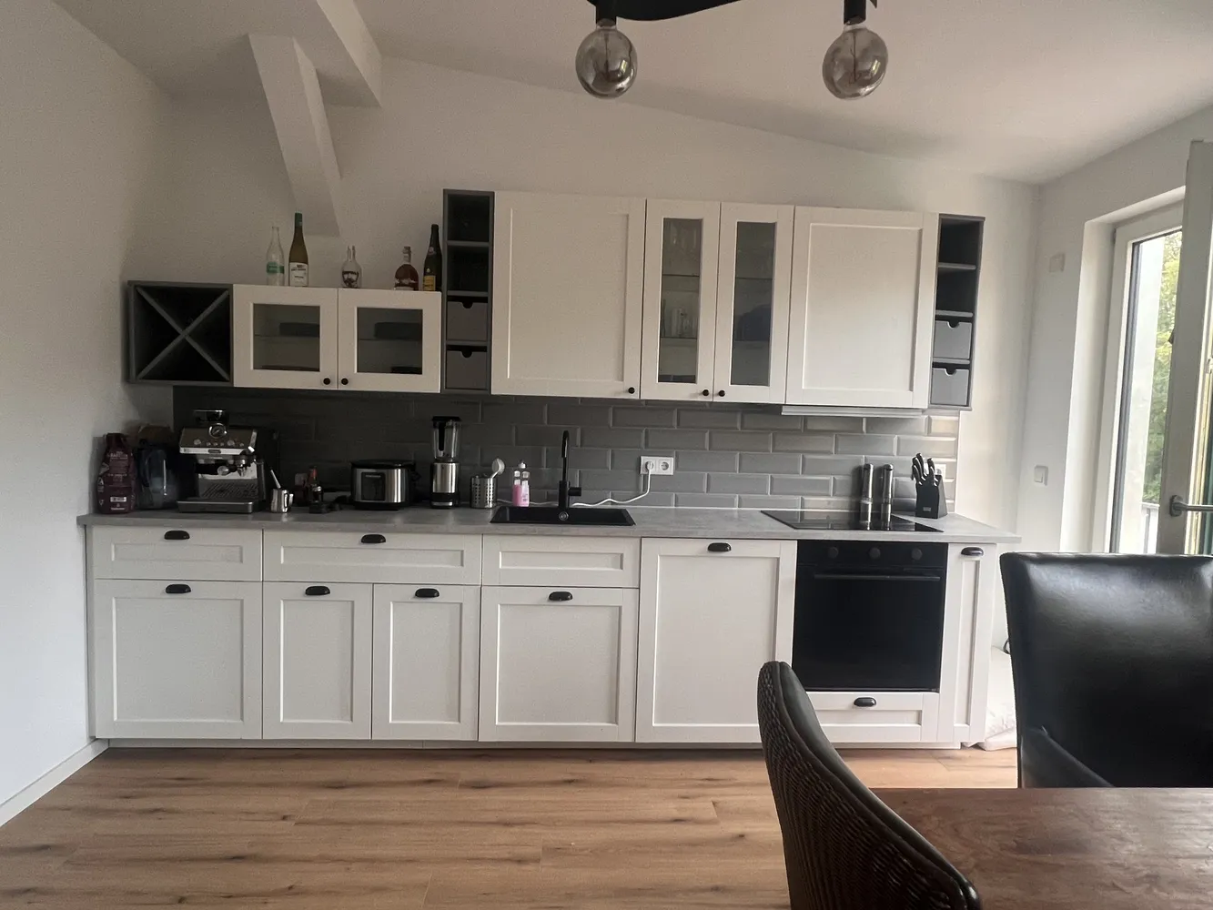 3 Zimmer Wohnung mit 80 m² in Weißenfels – Bild 2