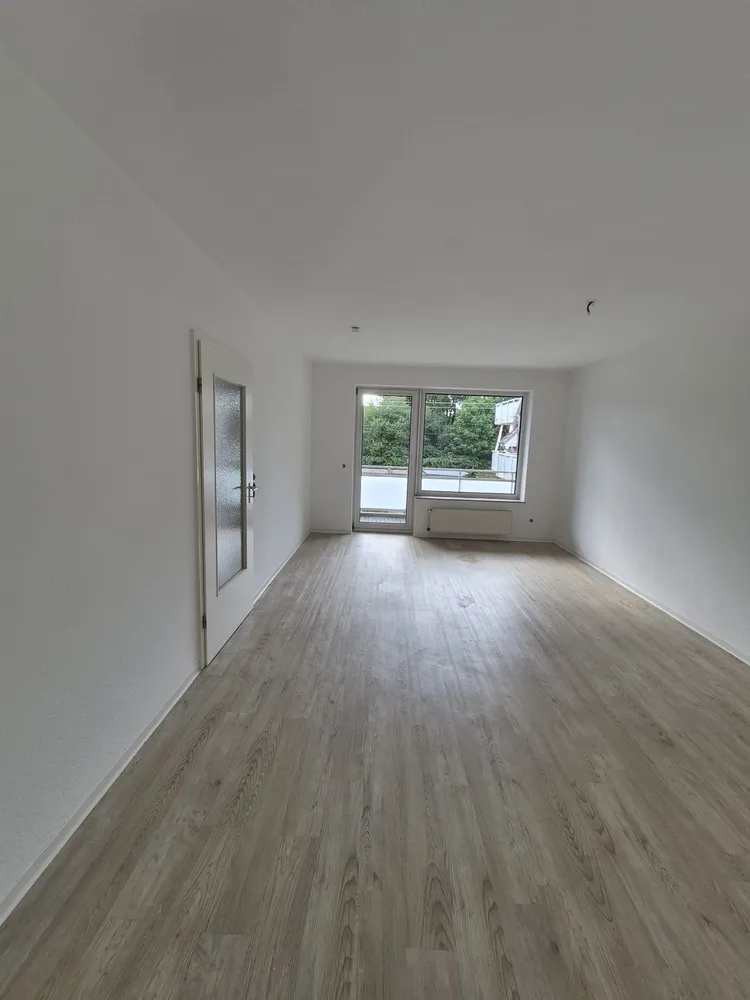 3 Zimmer Wohnung mit 67 m² in Hamburg – Bild 2