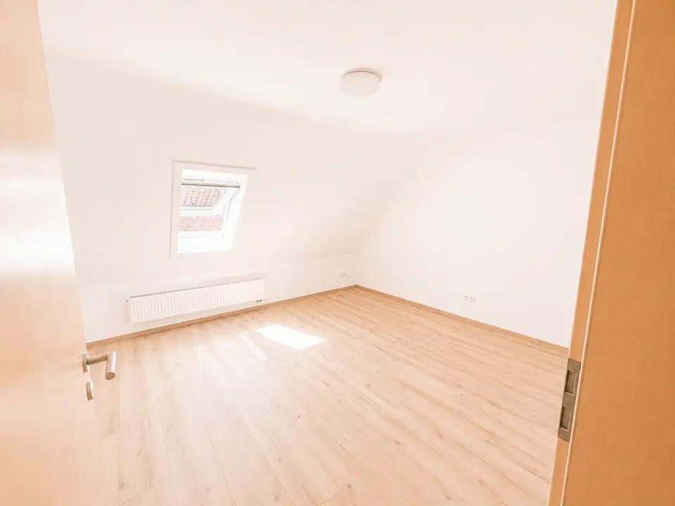 4 Zimmer Wohnung mit 100 m² in Nördlingen – Bild 7