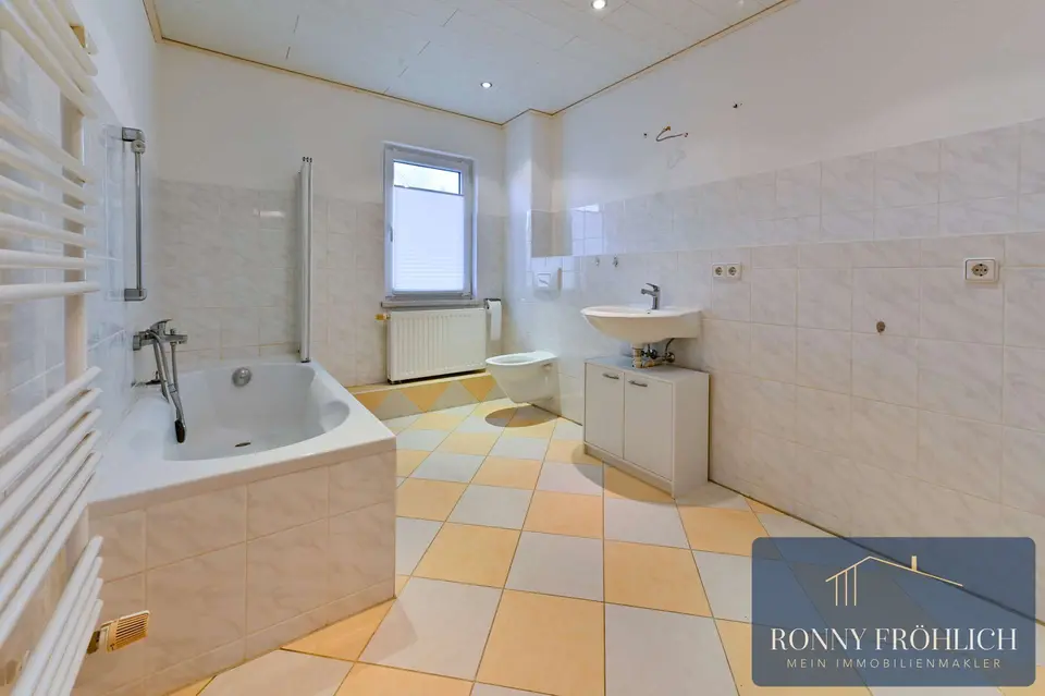 5 Zimmer Wohnung mit 120 m² in Aue-Bad Schlema – Bild 10