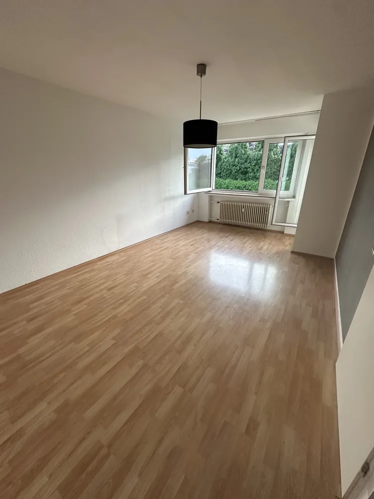 2 room apartment with 55 m² in Cologne – Photo 3