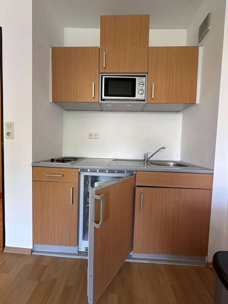 1 Zimmer Wohnung mit 32 m² in Frankfurt am Main – Bild 8