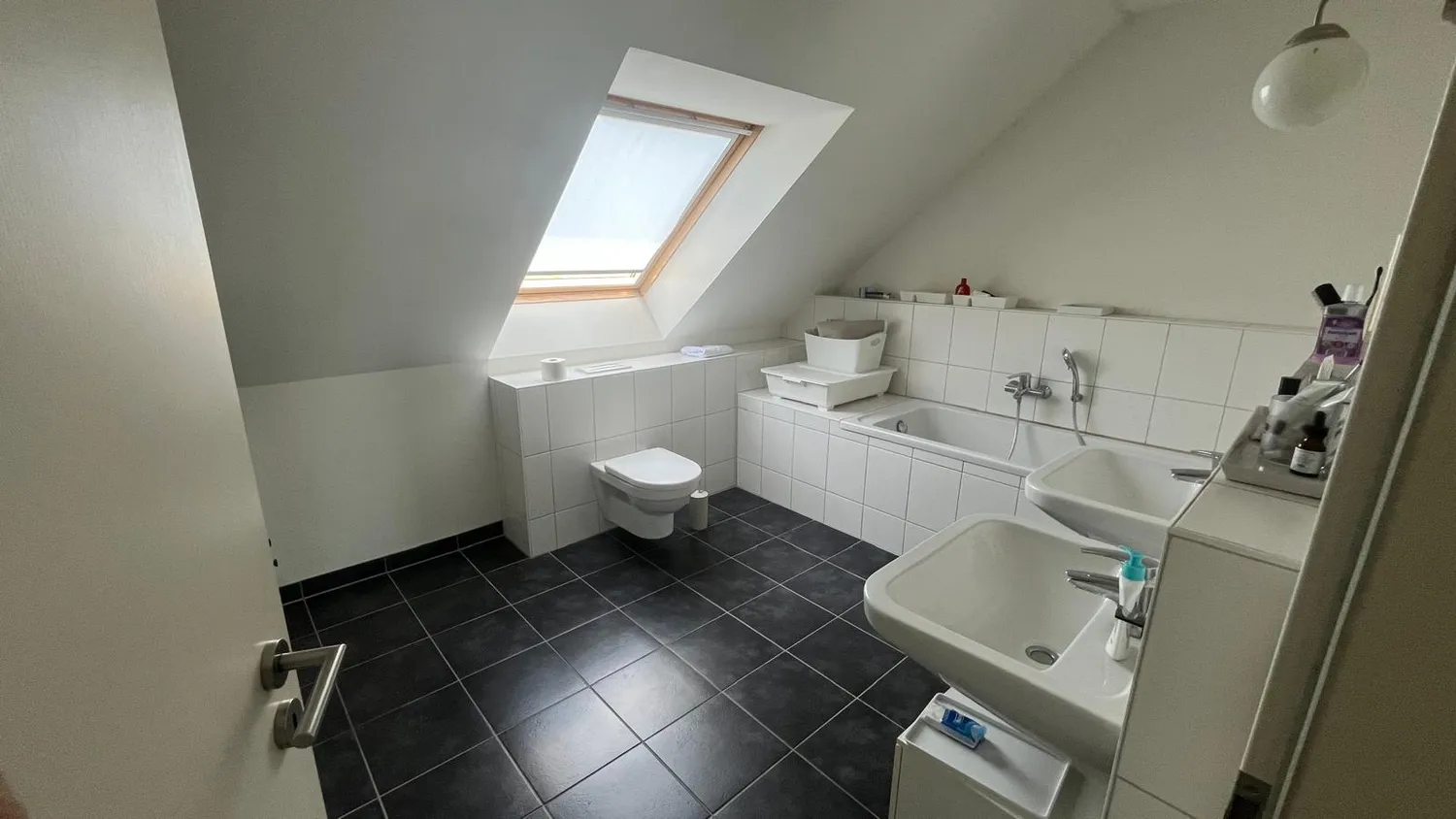 4 Zimmer Wohnung mit 111 m² in Düsseldorf – Bild 7