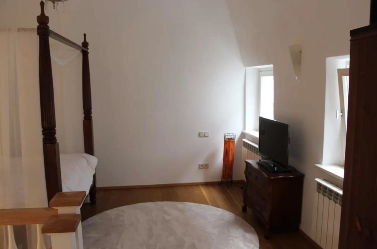 3 room apartment with 98 m² in Augsburg – Photo 4