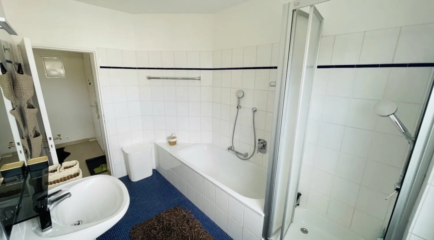 2 Zimmer Wohnung mit 77 m² in Frankfurt am Main – Bild 10