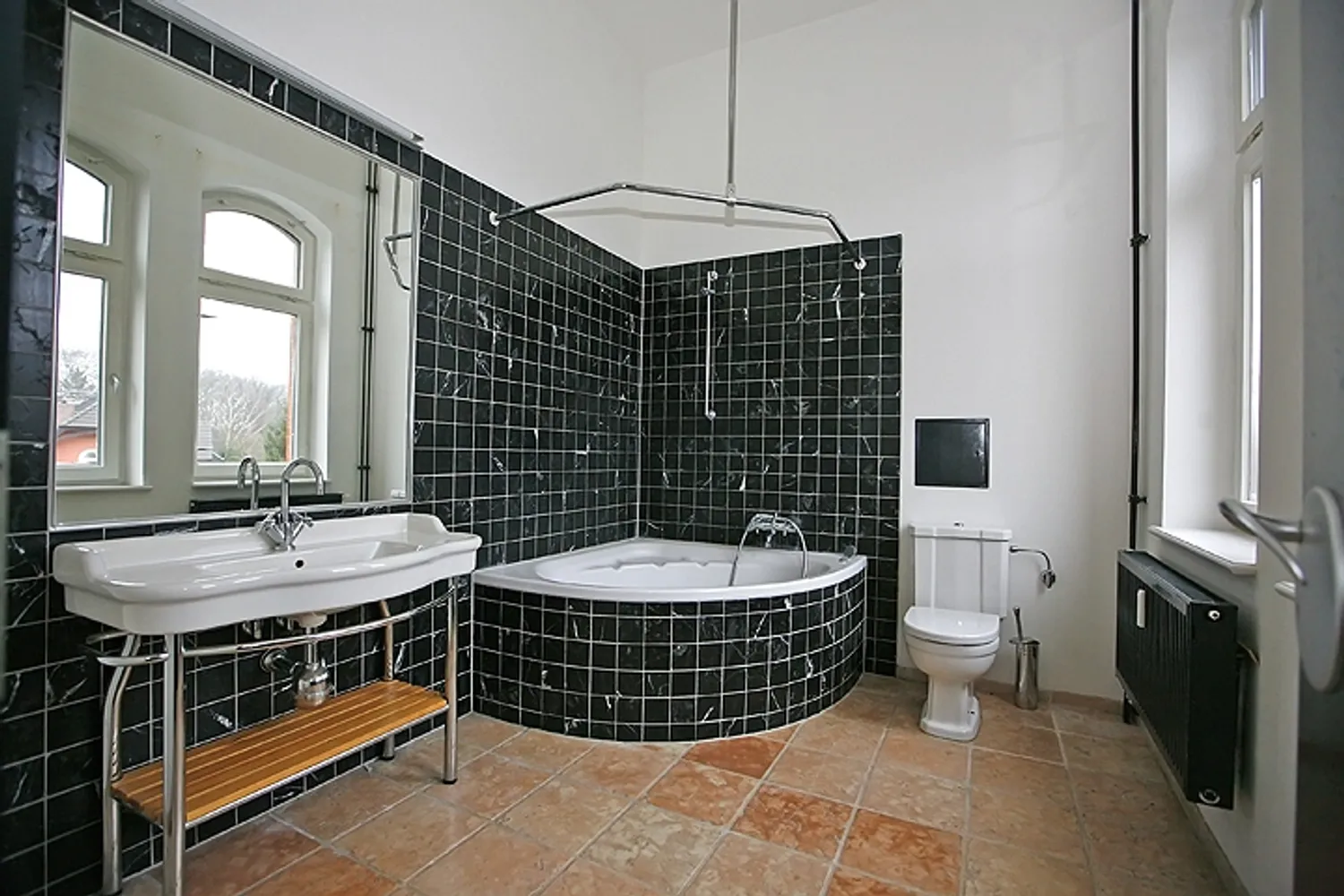 3 Zimmer Wohnung mit 137 m² in Hamburg – Bild 4