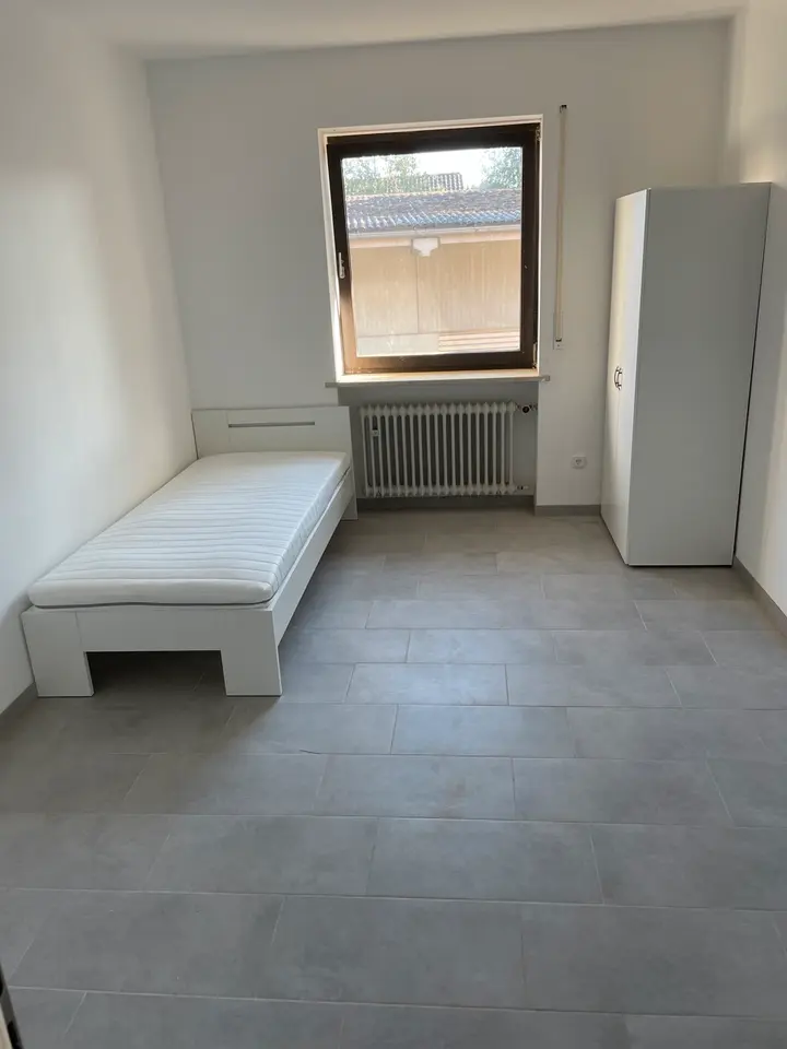 WG-Zimmer mit 15 m² in Straubing – Bild 3