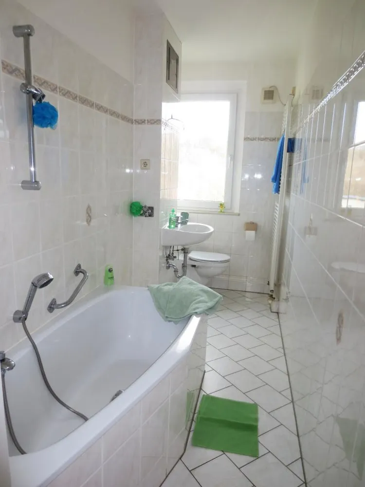 2 Zimmer Wohnung mit 46 m² in Werdau – Bild 4