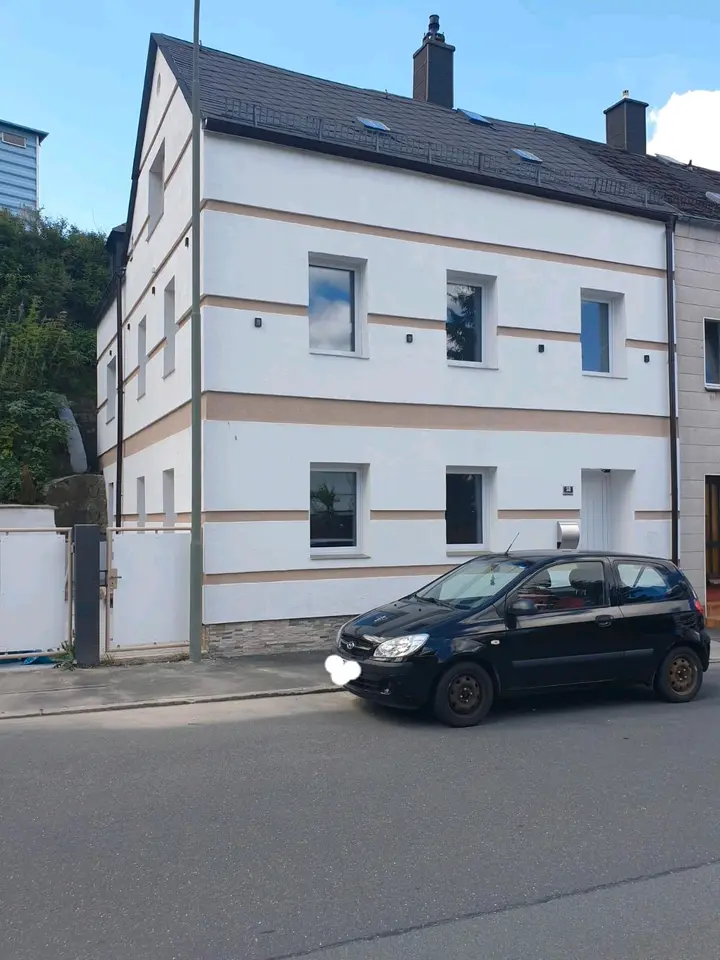 7 Zimmer Haus mit 148 m² in Hof – Bild 1
