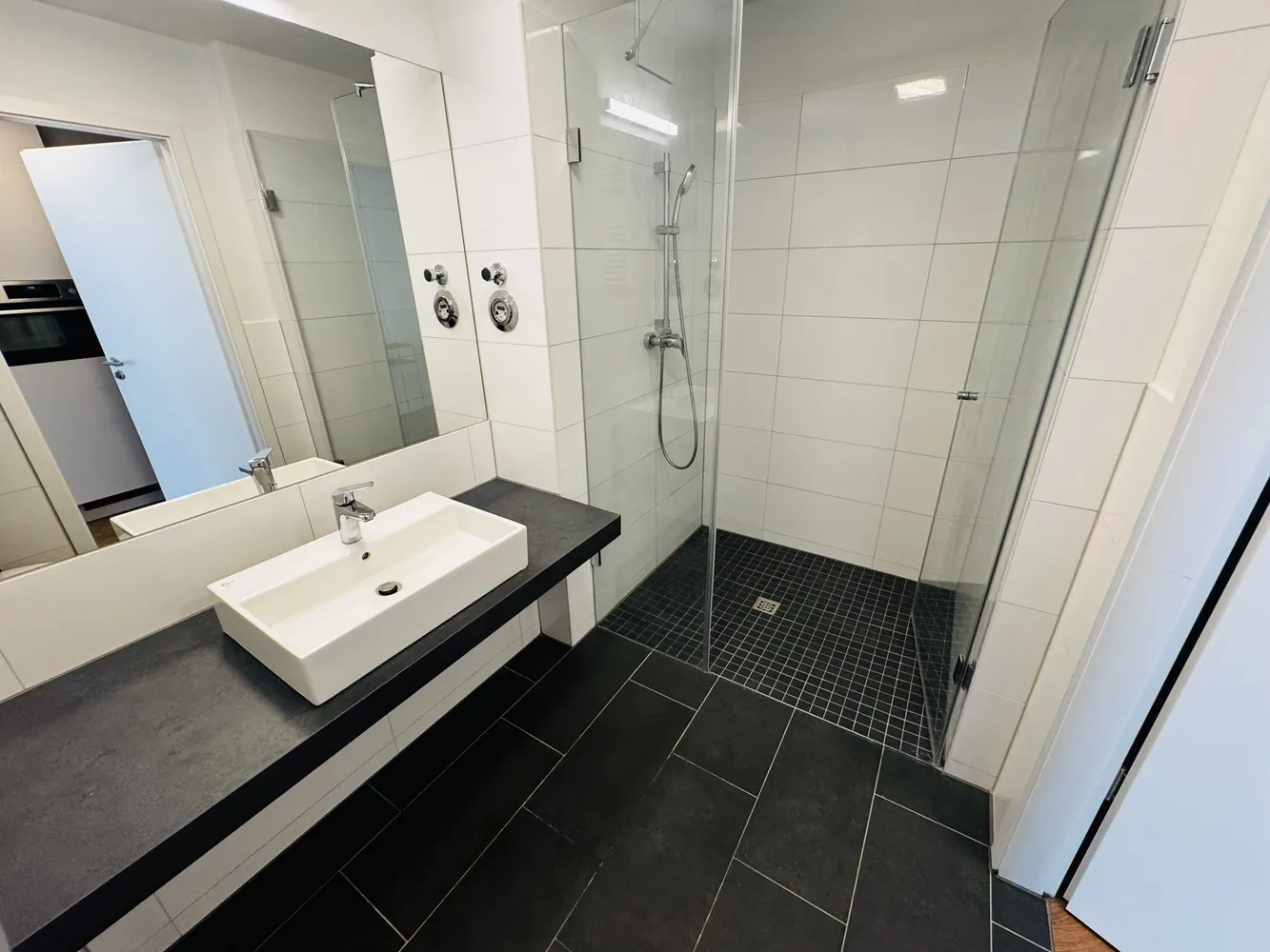 1 room apartment with 26 m² in Berlin – Photo 5