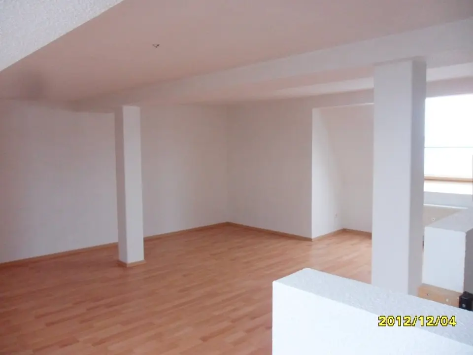 3 Zimmer Wohnung mit 70 m² in Plauen – Bild 8