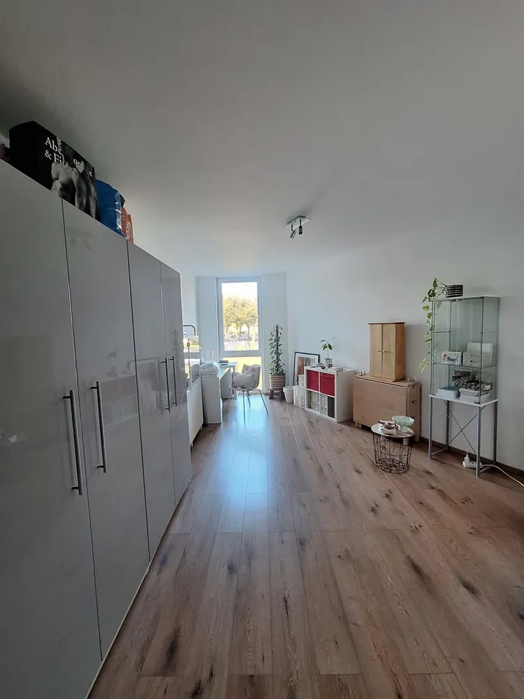 4 Zimmer Wohnung mit 98 m² in Düsseldorf – Bild 8