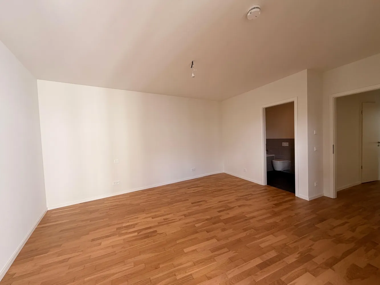 3 Zimmer Wohnung mit 97 m² in Hamburg – Bild 3