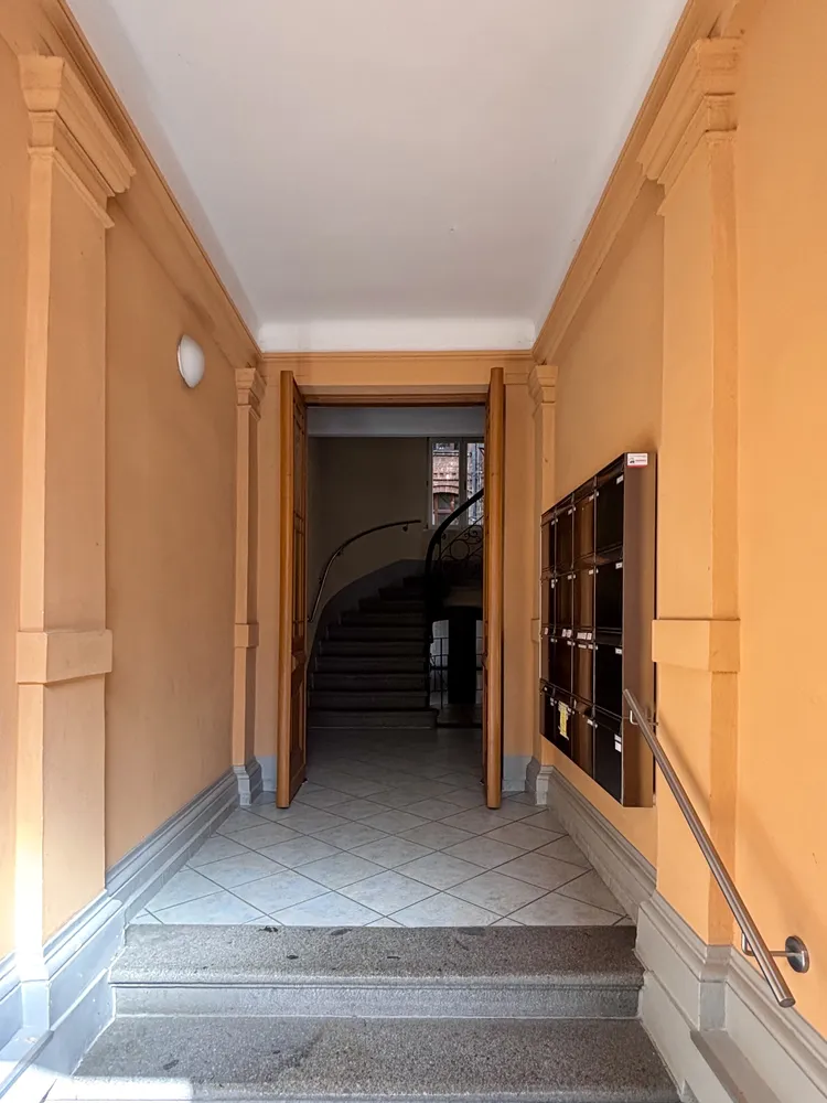 3 Zimmer Wohnung mit 91 m² in Halle (Saale) – Bild 2
