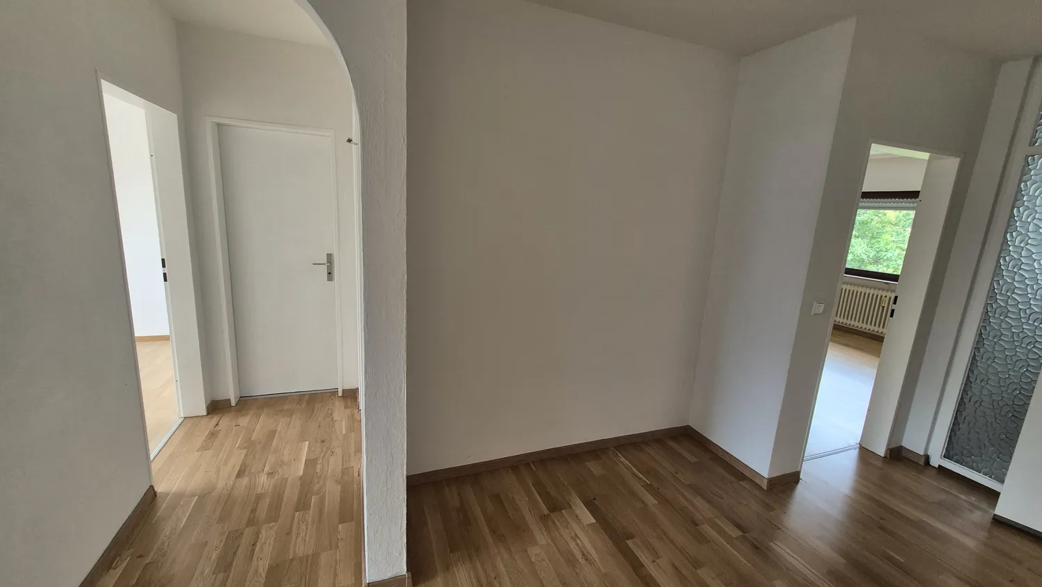 4 Zimmer Wohnung mit 103 m² in Karlsruhe – Bild 4