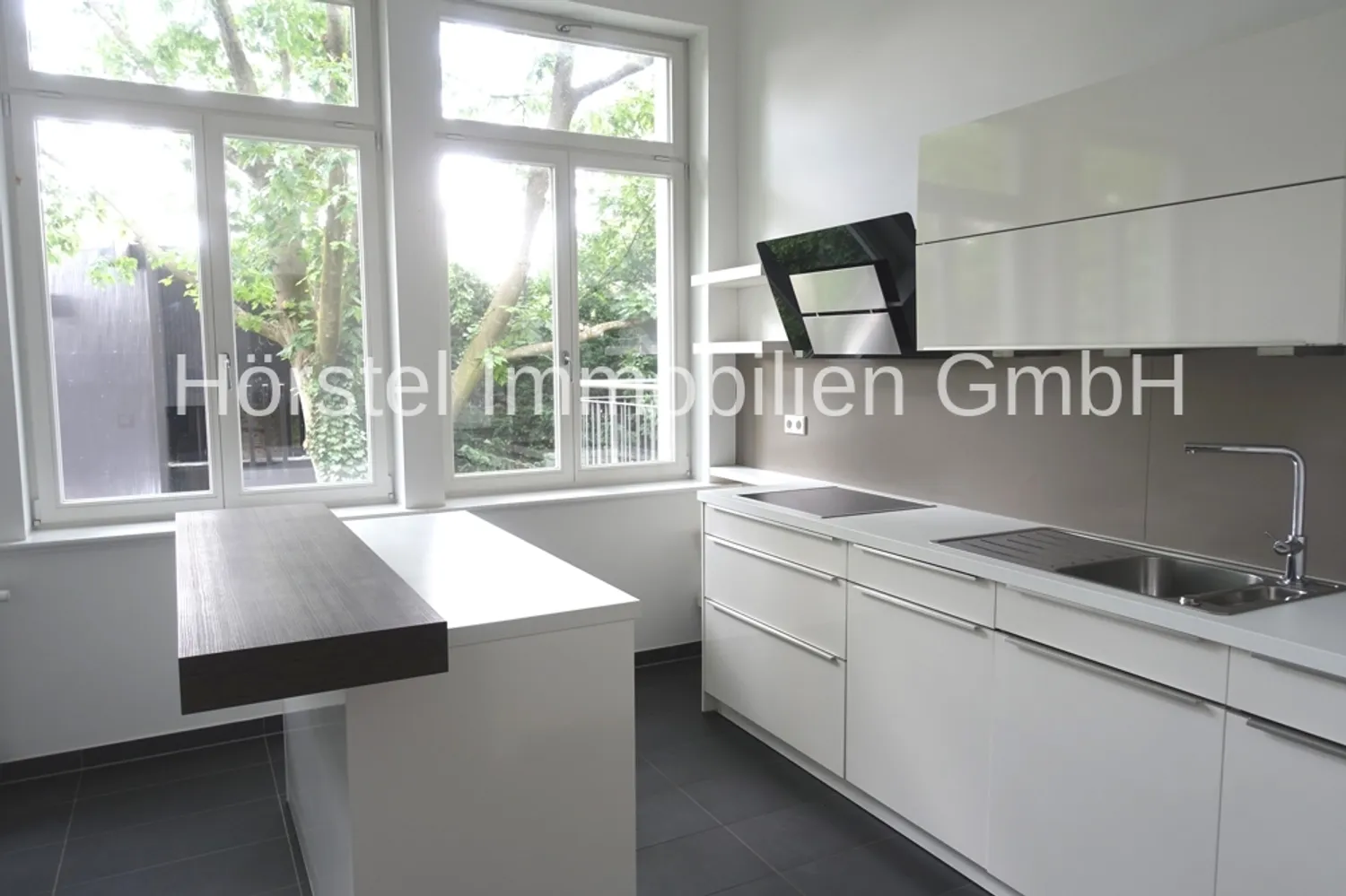 3 Zimmer Wohnung mit 125 m² in Hamburg – Bild 4