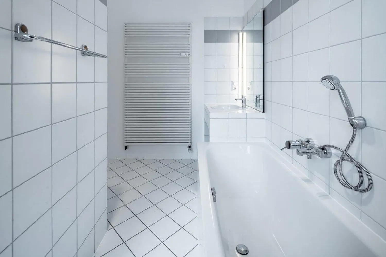 5 Zimmer Wohnung mit 165 m² in Wiesbaden – Bild 4