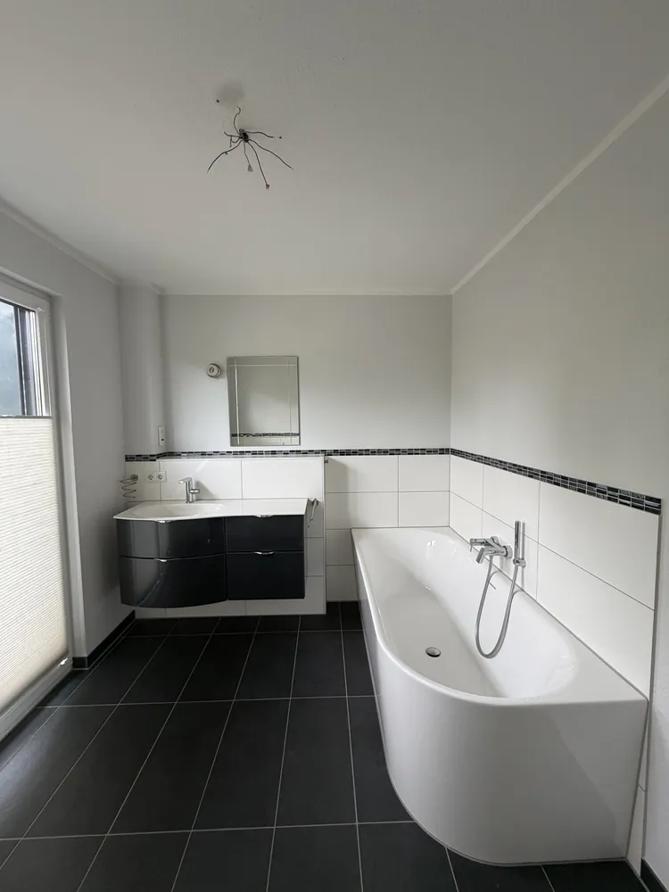 3 Zimmer Wohnung mit 122 m² in Mülheim an der Ruhr – Bild 9