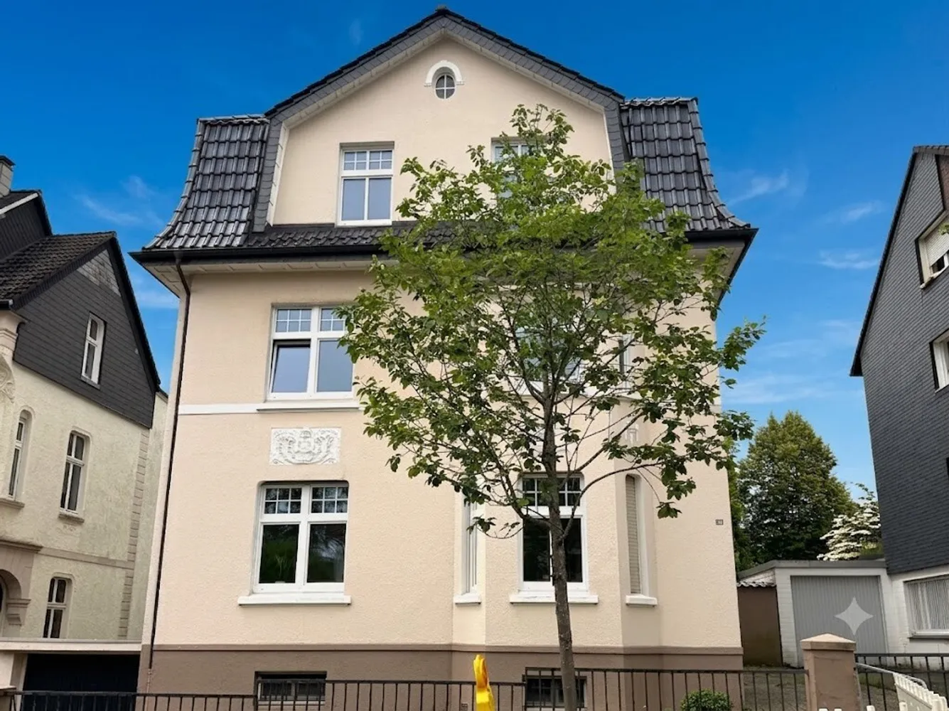 2 Zimmer Wohnung mit 70 m² in Solingen – Bild 1