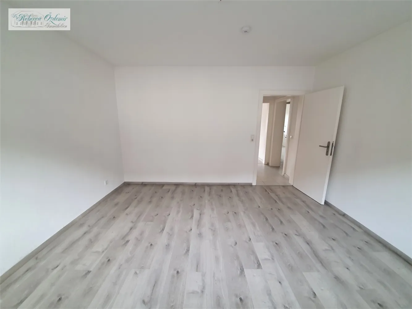 2 room apartment with 55 m² in Duisburg – Photo 5