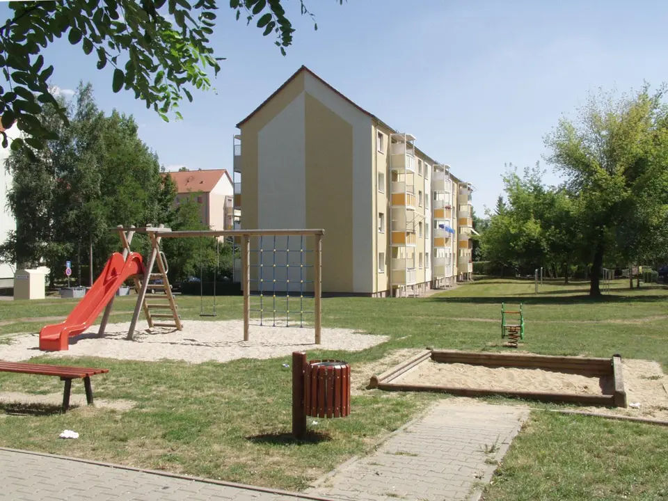 2 Zimmer Wohnung mit 51 m² in Riesa – Bild 4