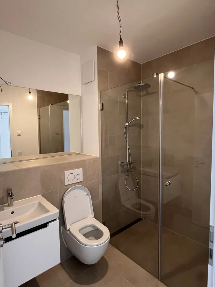 2 Zimmer Wohnung mit 60 m² in Berlin – Bild 5