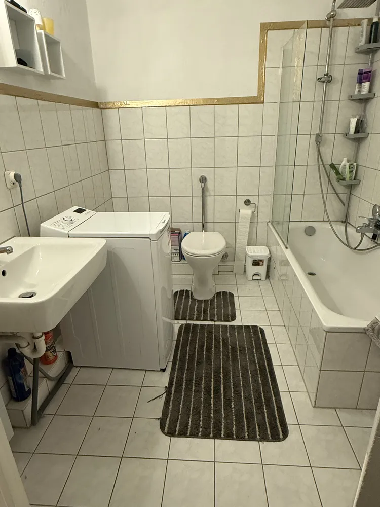 3 Zimmer Wohnung mit 100 m² in Neumünster – Bild 2