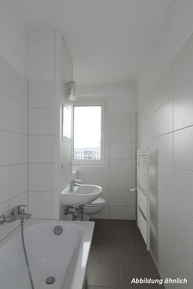 3 Zimmer Wohnung mit 61 m² in Halle (Saale) – Bild 2