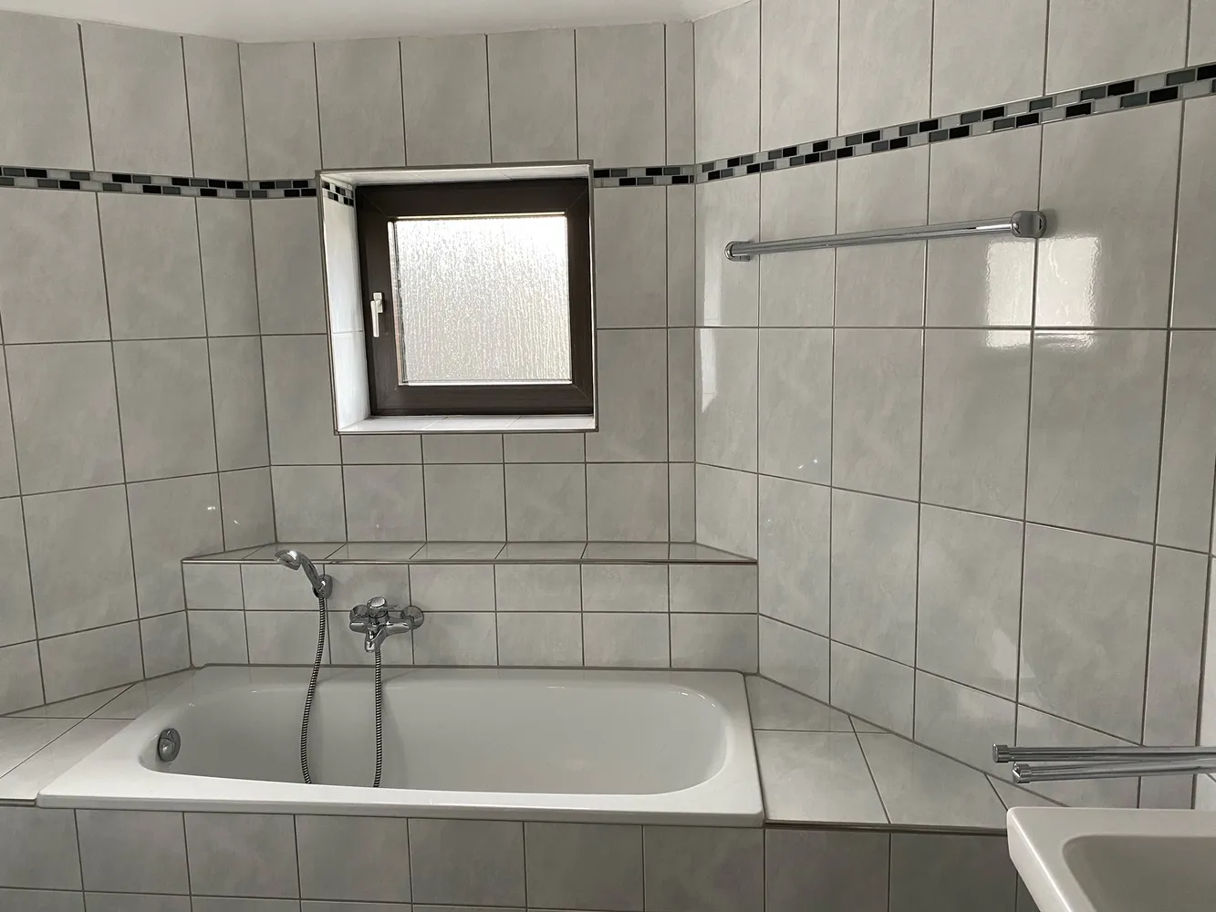 2 Zimmer Wohnung mit 79 m² in Duisburg – Bild 8