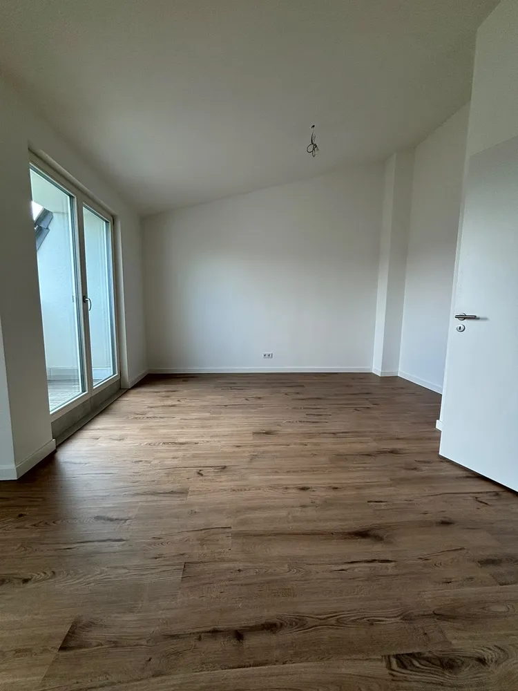 3 Zimmer Wohnung mit 70 m² in Berlin – Bild 2