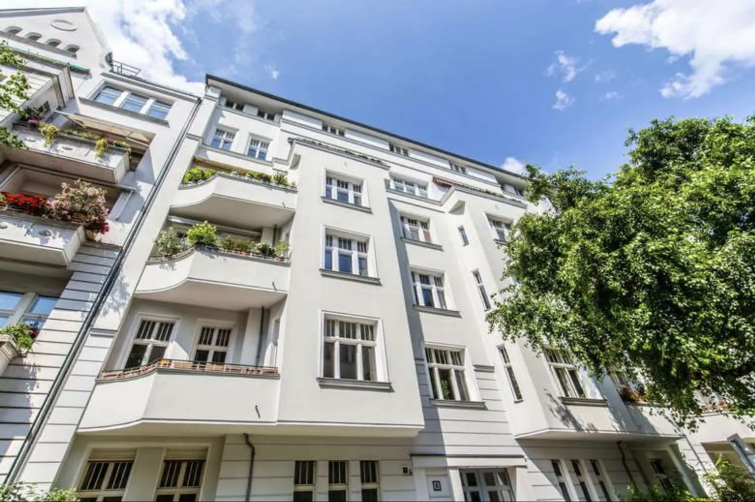 2 room apartment with 57 m² in Berlin – Photo 3