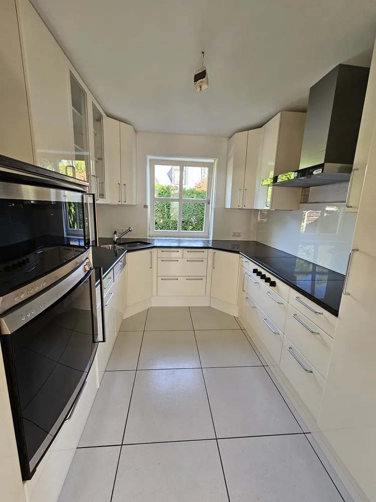 5 Zimmer Haus mit 180 m² in München – Bild 12