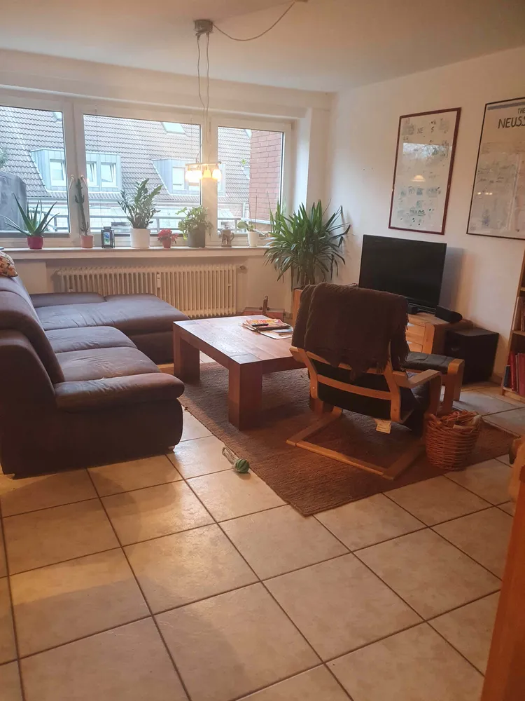 4 Zimmer Wohnung mit 126 m² in Neuss – Bild 2