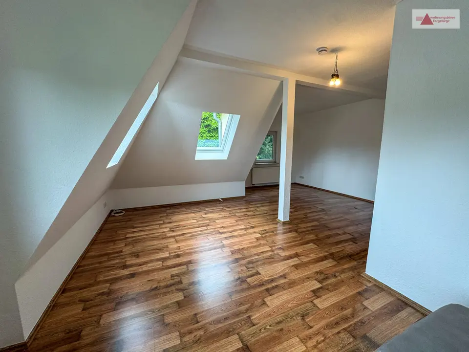 3 Zimmer Wohnung mit 117 m² in Aue-Bad Schlema – Bild 2