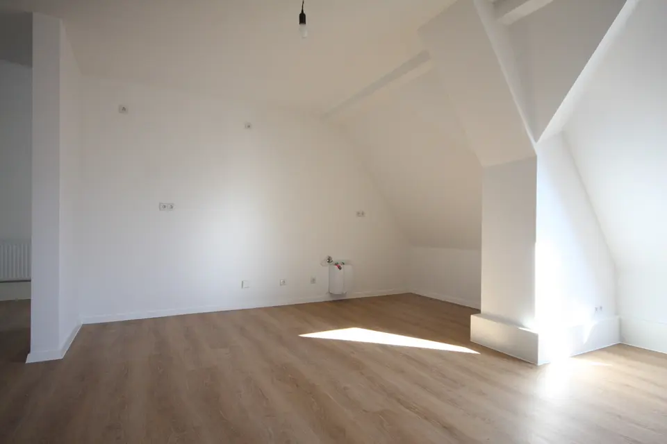 4 Zimmer Wohnung mit 145 m² in Falkensee – Bild 8