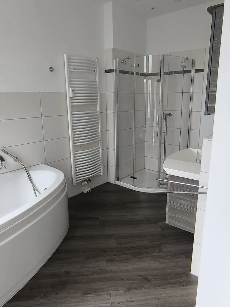 4 Zimmer Wohnung mit 116 m² in Magdeburg – Bild 4